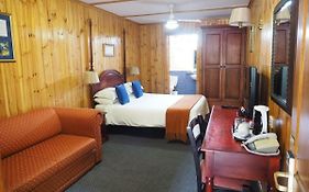 The Graywood Hotel